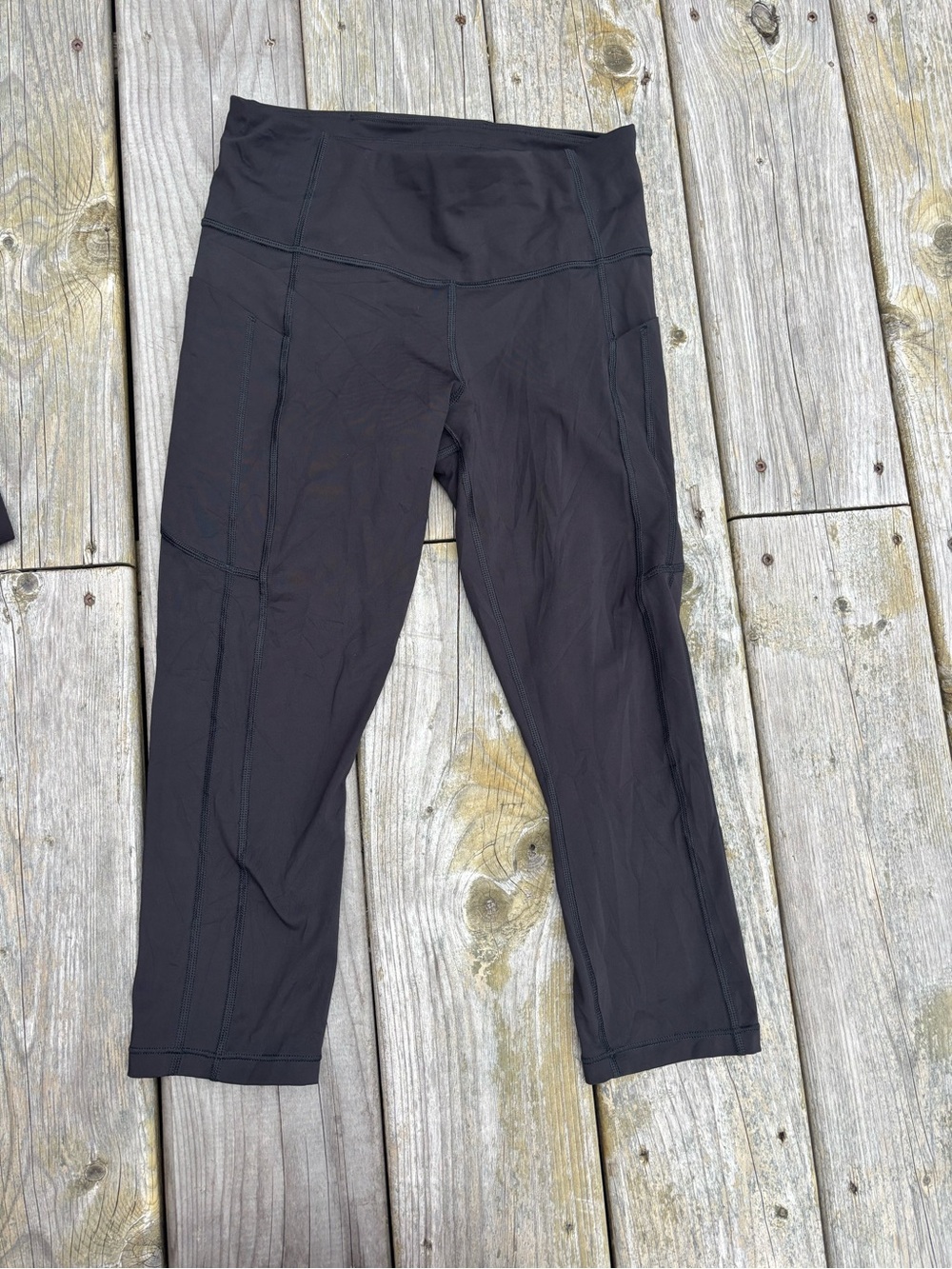 Athleta Black Cropped Active Leggings